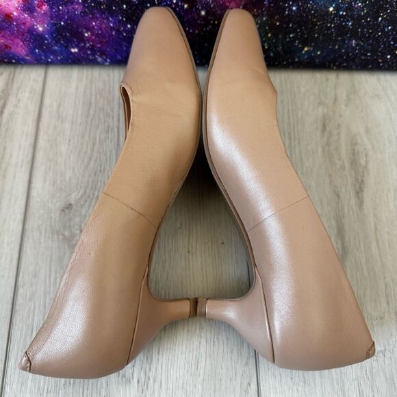 TROTTERS Womens Beige Kiera Pointed Toe Kitten Heel Slip On Pumps Sz 8.5 - Picture 5 of 8